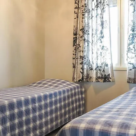 Karhu B By Interhome סאריסלקה