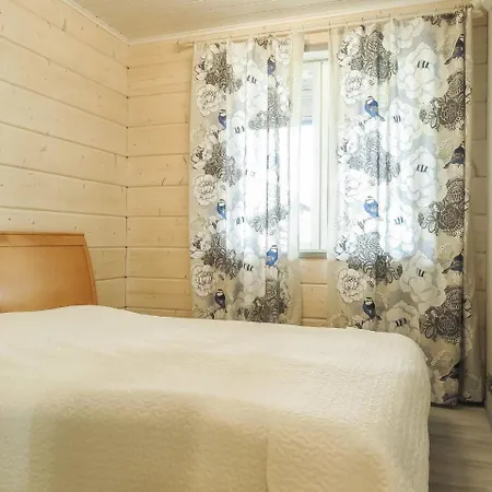 בית נופש Karhu B By Interhome