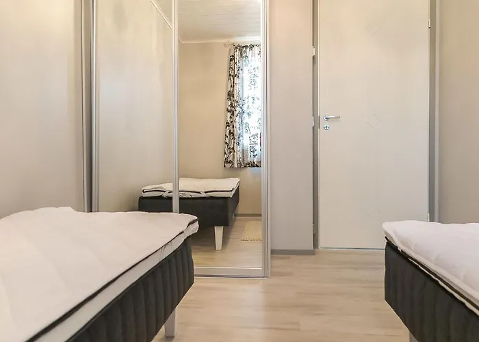 Karhu B By Interhome *